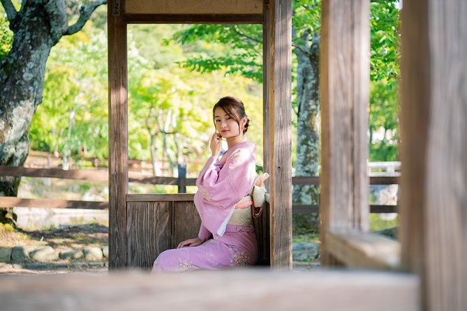 Your Private Vacation Photography Session In Kyoto - Meeting Satoshi near Gion